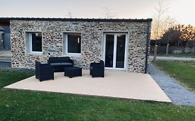 Maison En Pierres Au Calme Pres D'Ancenis